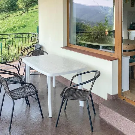 Amazing In Miedzybrodzie Bialsk W/ 1 Bedrooms * Międzybrodzie Bialskie